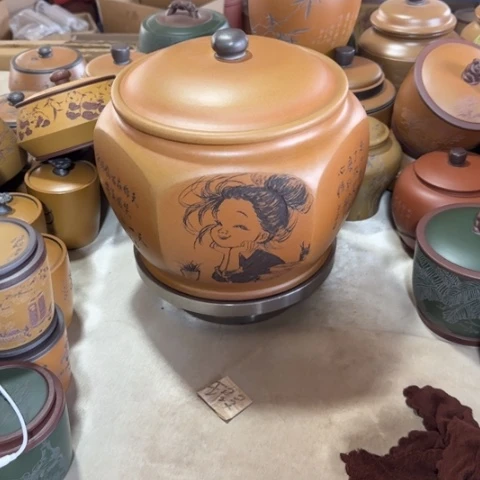 紫砂茶叶罐。。。。。。。。。