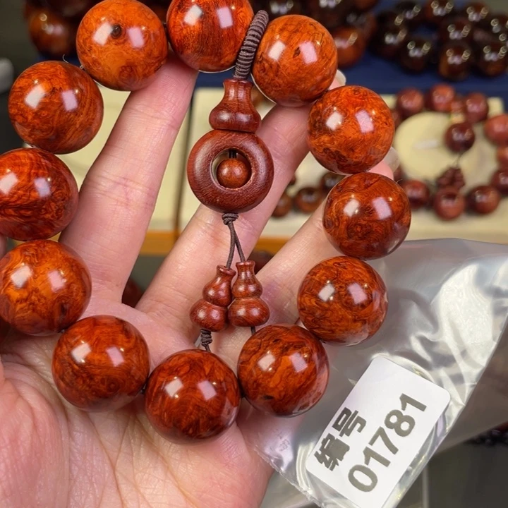 梨木行****驰老挝黄花梨老挝黄花梨2.0