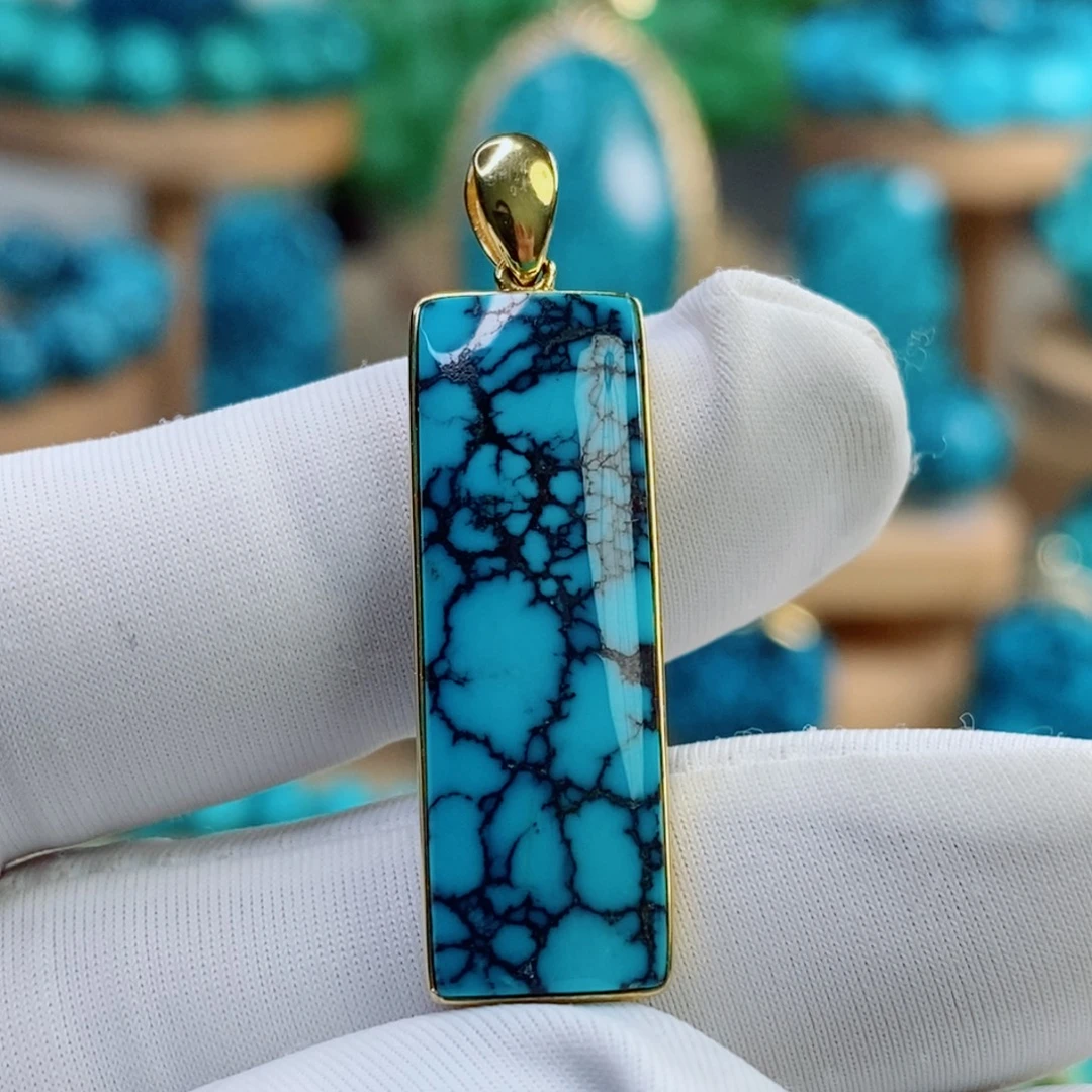 绿松石18K金镶嵌其他