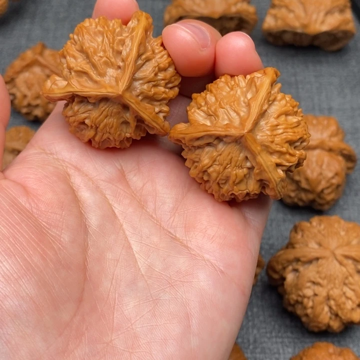 吊坠文玩核桃尺寸39三棱