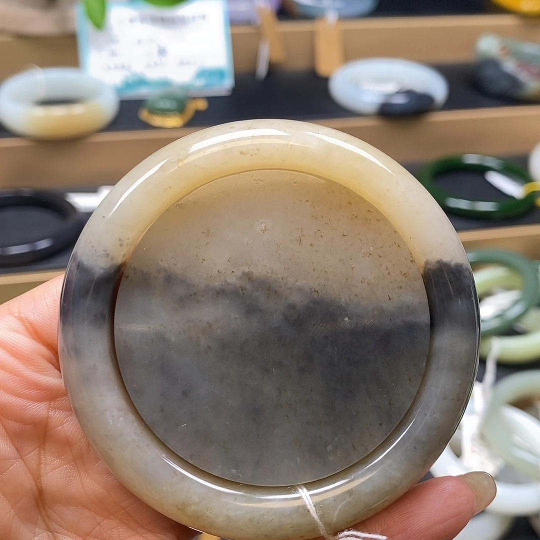 未镶嵌手镯和田玉54