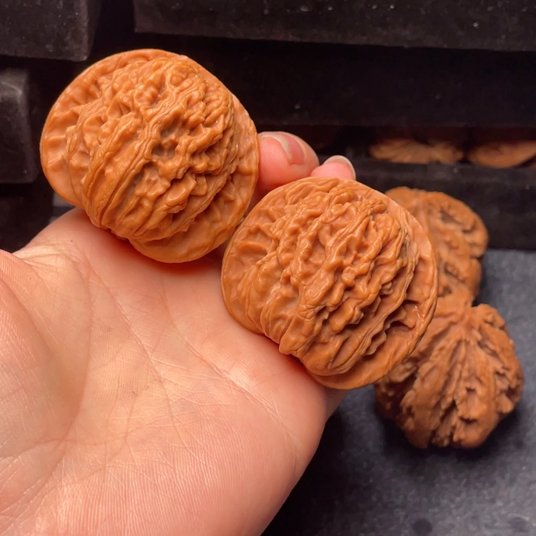 文玩核桃吊坠秦岭核桃61