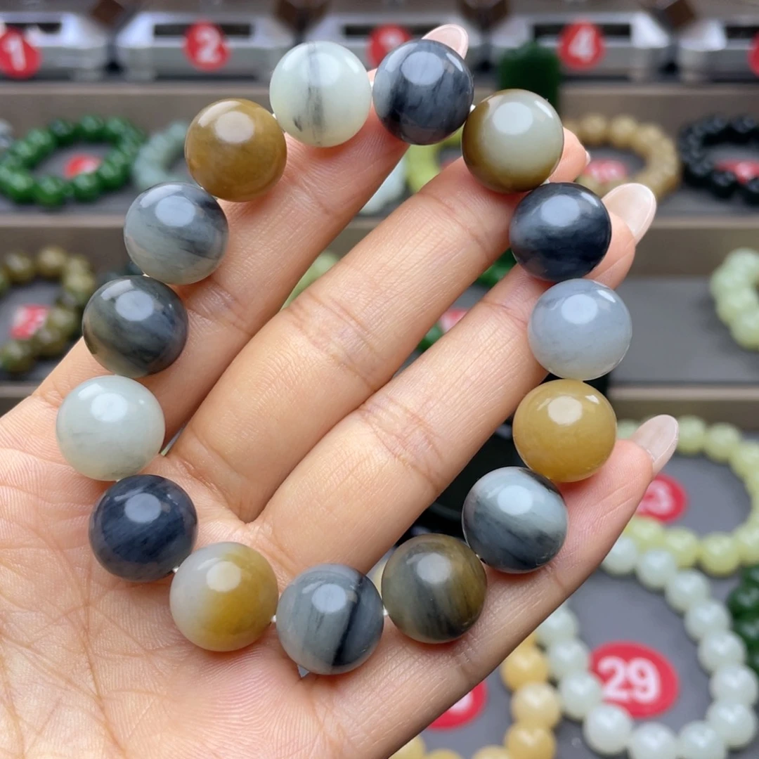 未镶嵌手串和田玉?*