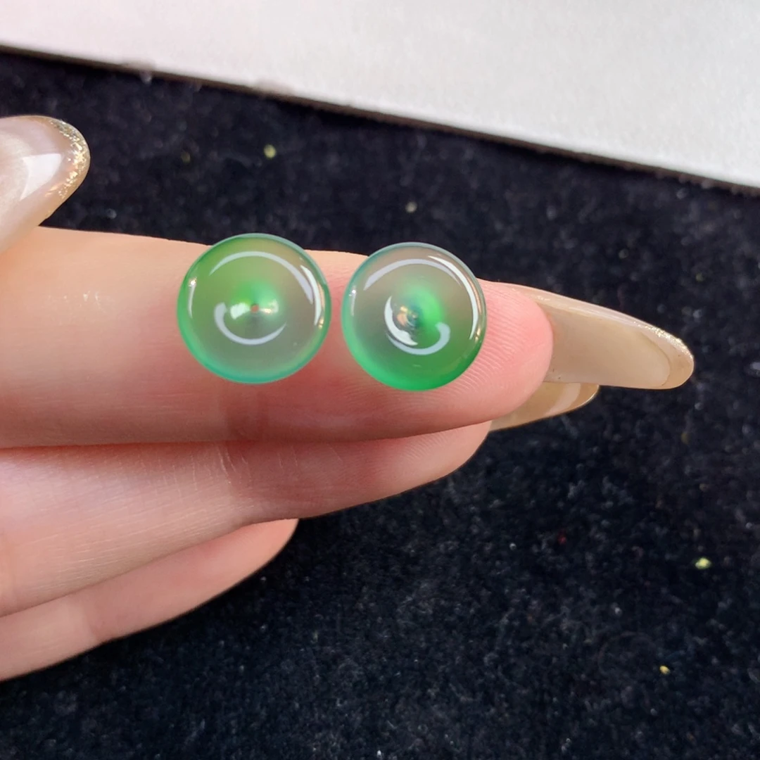 翡翠裸石10.87-3.25扣子