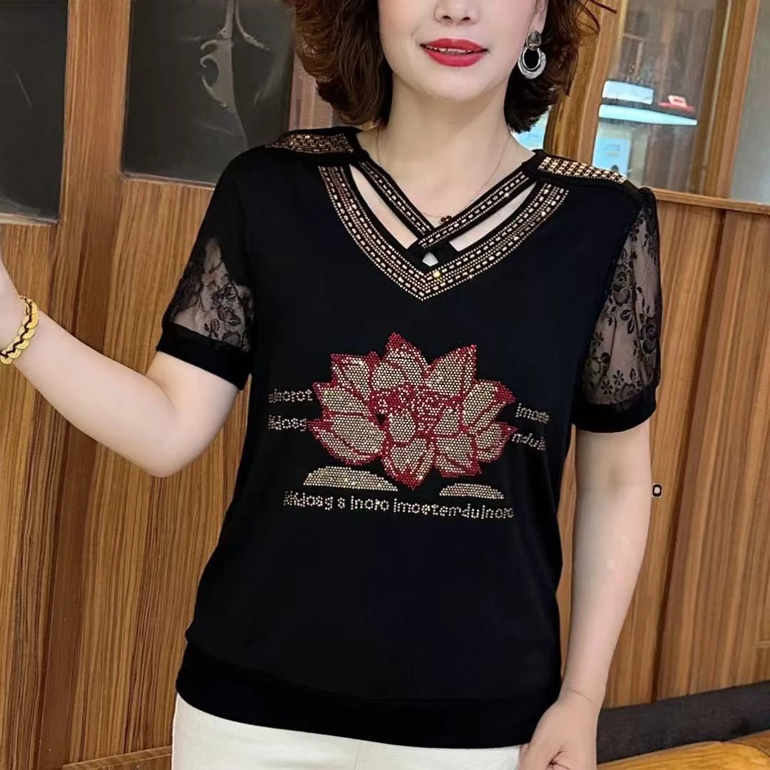 休闲宽松型T恤短袖圆领时尚常规翻领镶钻印花烫钻