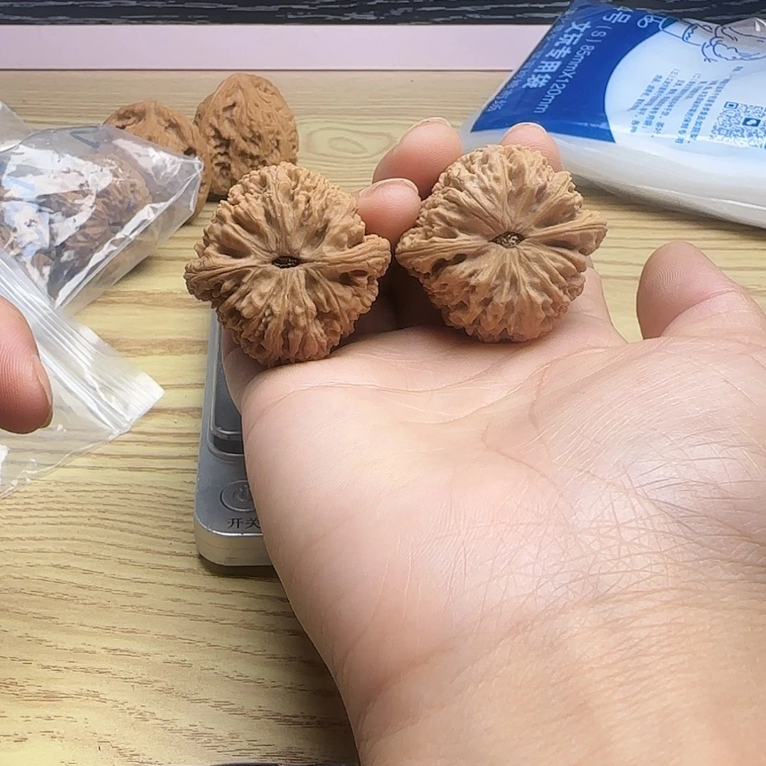 安***脑桃核吊坠核桃核桃