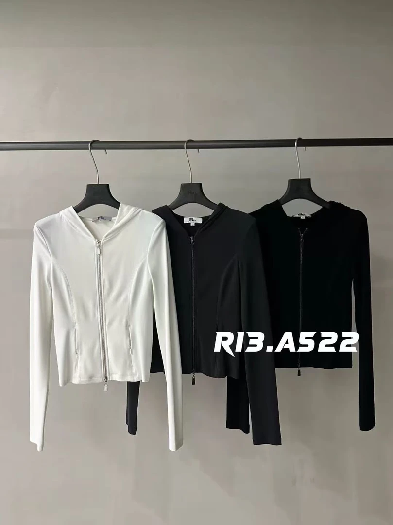 R13正品早秋新款 紧身弹力洋气连帽长袖拉链外套女