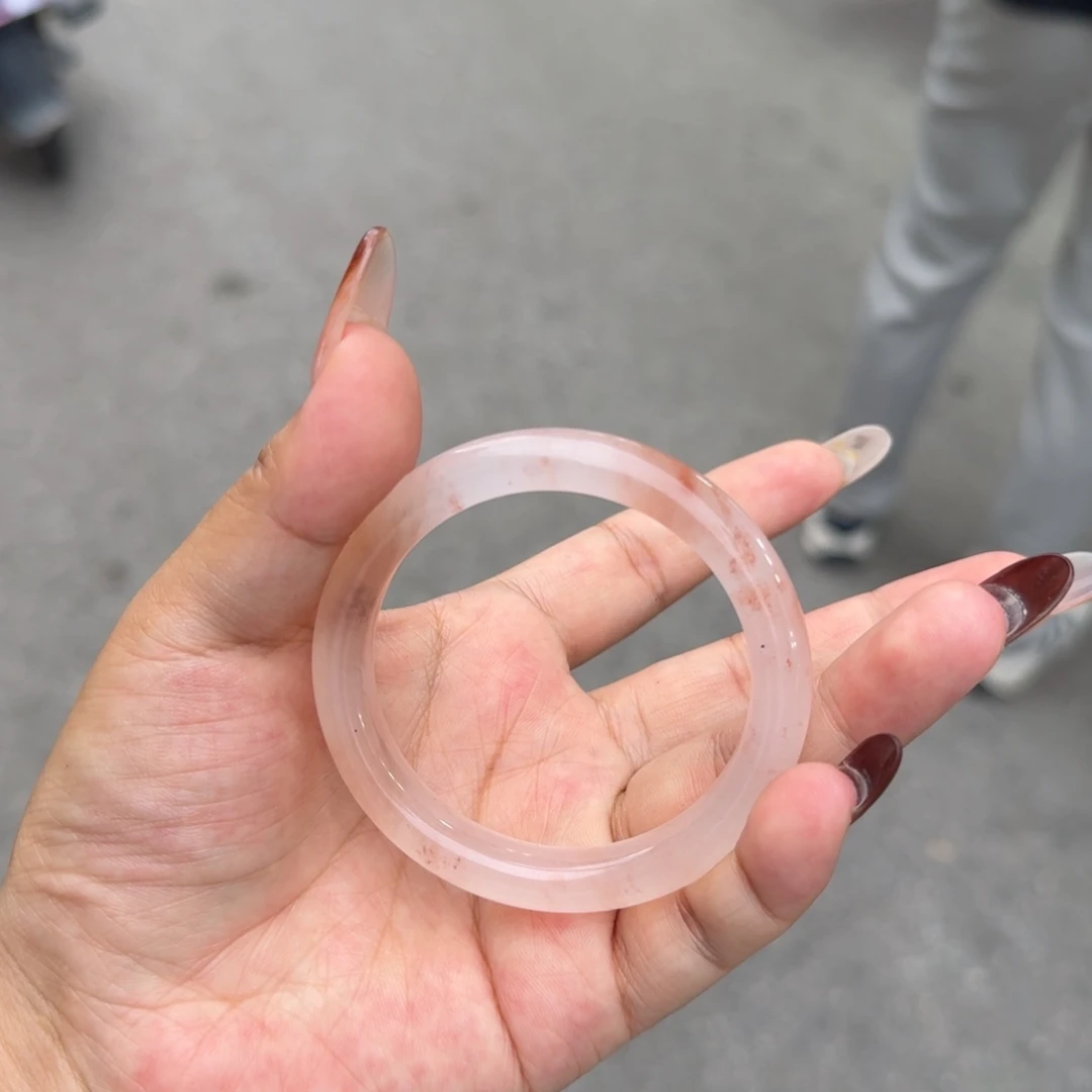 石英质玉未镶嵌手镯