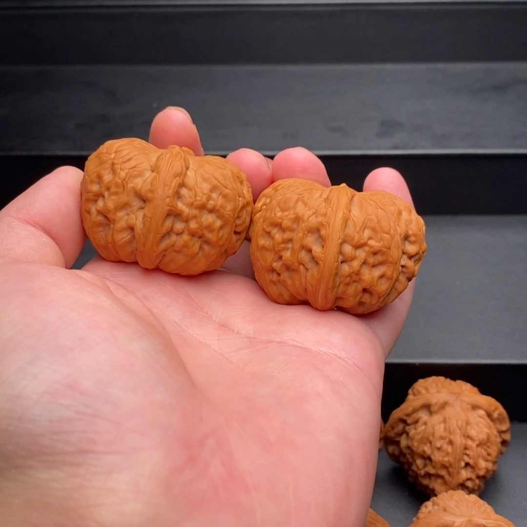 文玩核桃把件元宝43