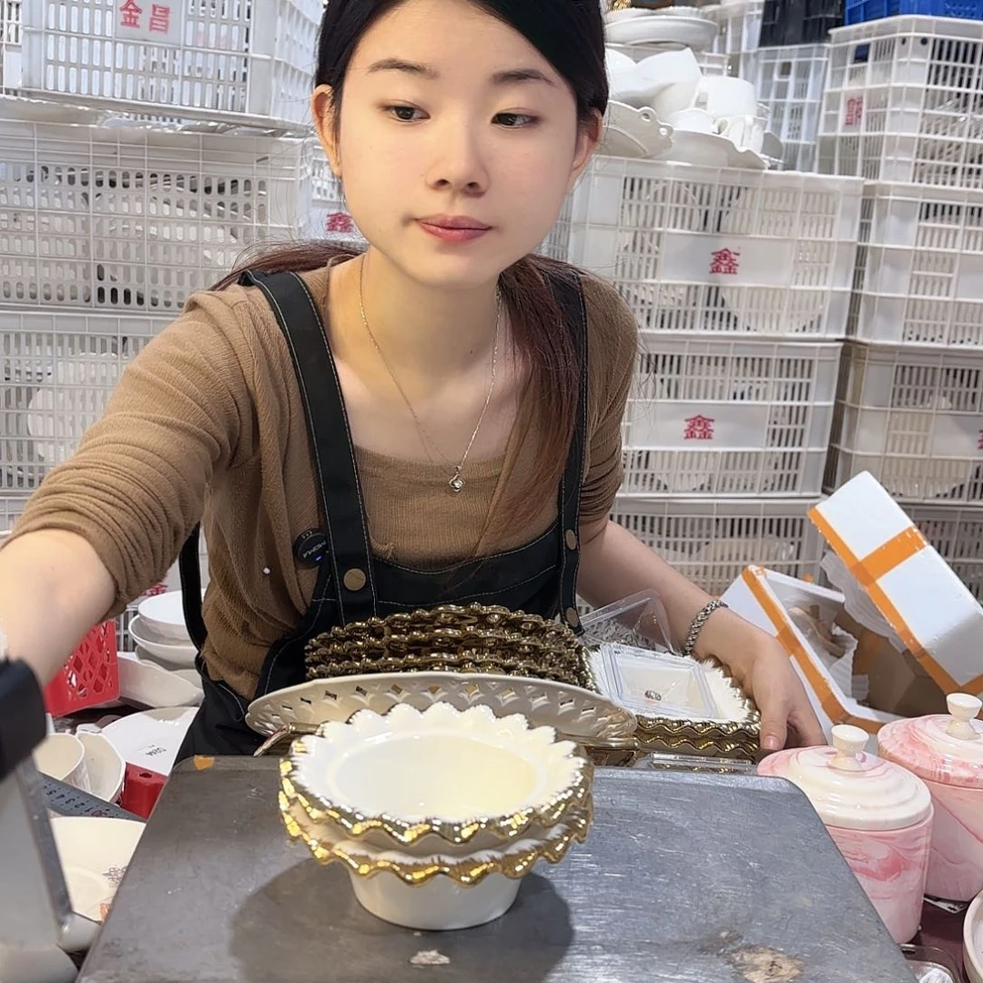 盘微瑕产品………四个无盖