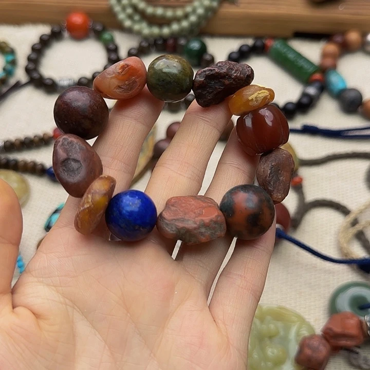 手链未镶嵌和田玉（糖玉）豆*