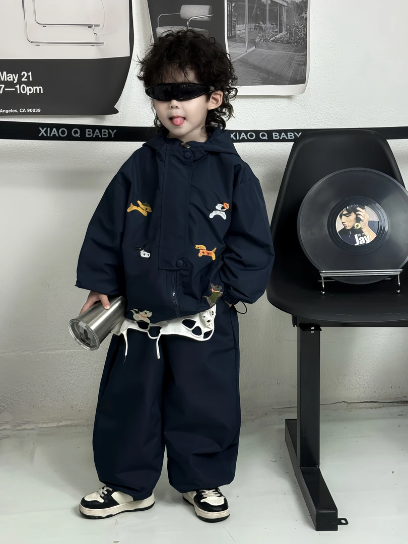 【ZP】男童冲锋衣套装2025春秋新款儿童户外带帽外套裤子休闲两件套