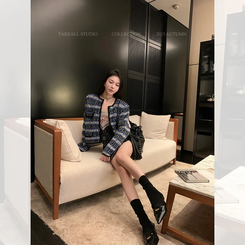 【特价】复古格调显白重磅拼色小香风针织外套RH233019