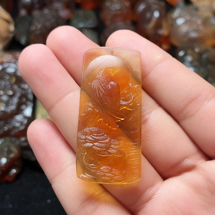 琥珀未镶嵌裸石27