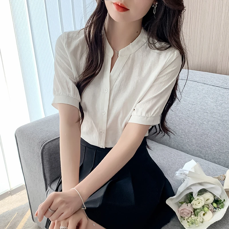 夏季2025女装新款时尚小个子设计V领纯棉衬衫女洋气减龄短袖衬衣
