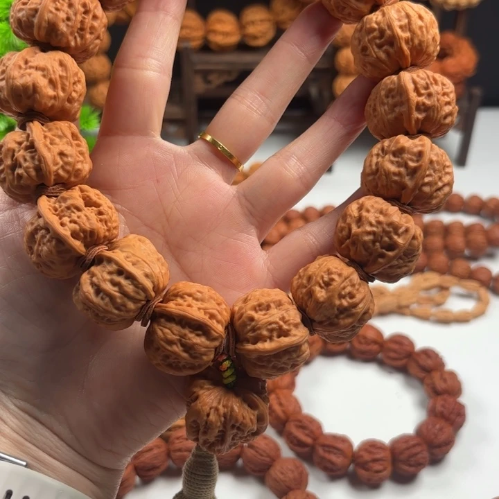 M***h文玩核桃手串小核桃3