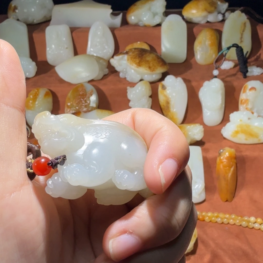 *****和田玉未镶嵌吊坠(赠链)