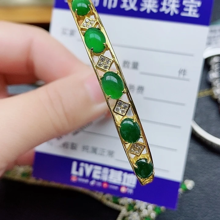 银S925镶嵌戒指翡翠@****?