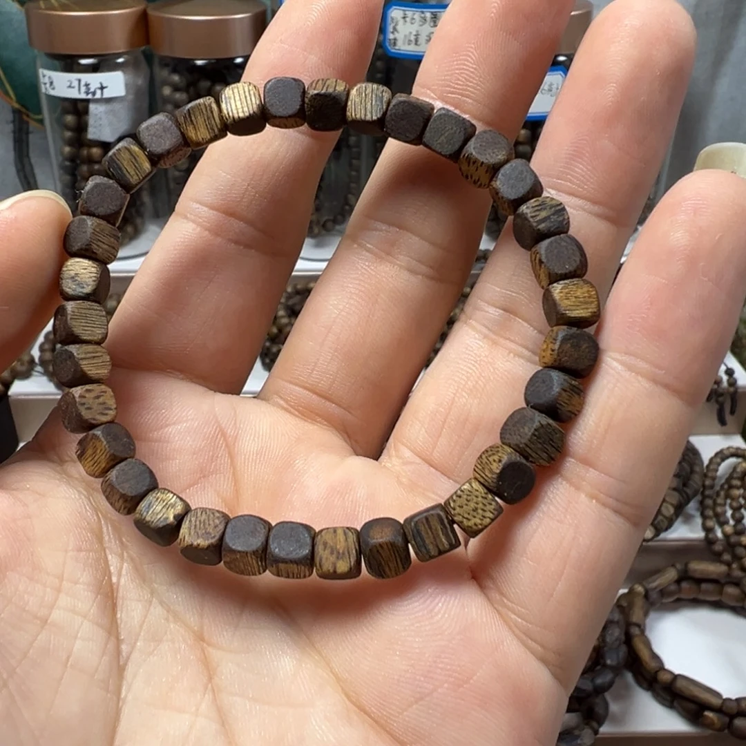 沉香碎屑沉香奇楠沉香卡5单圈方糖