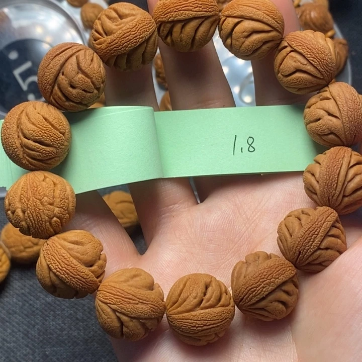 桃核吊坠秦岭山野生桃核