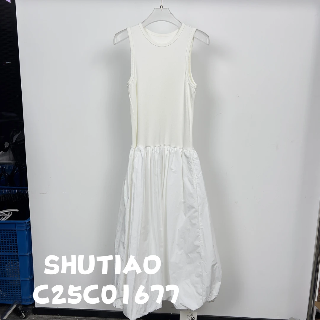 【SHUTIAO】2025春夏：新款小众设计款连衣裙C25C01677