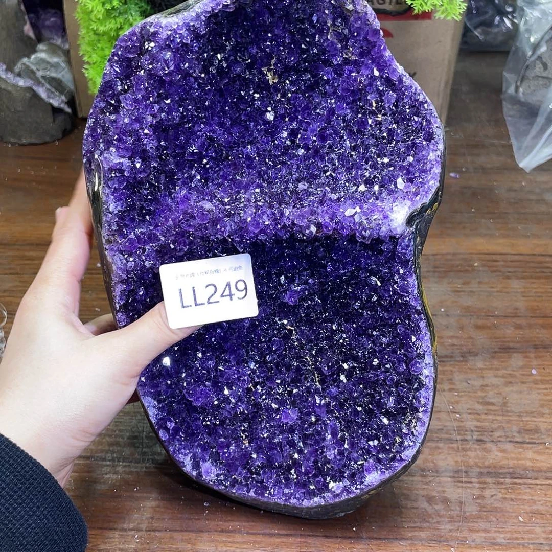 水晶大型摆件（非配饰）未镶嵌