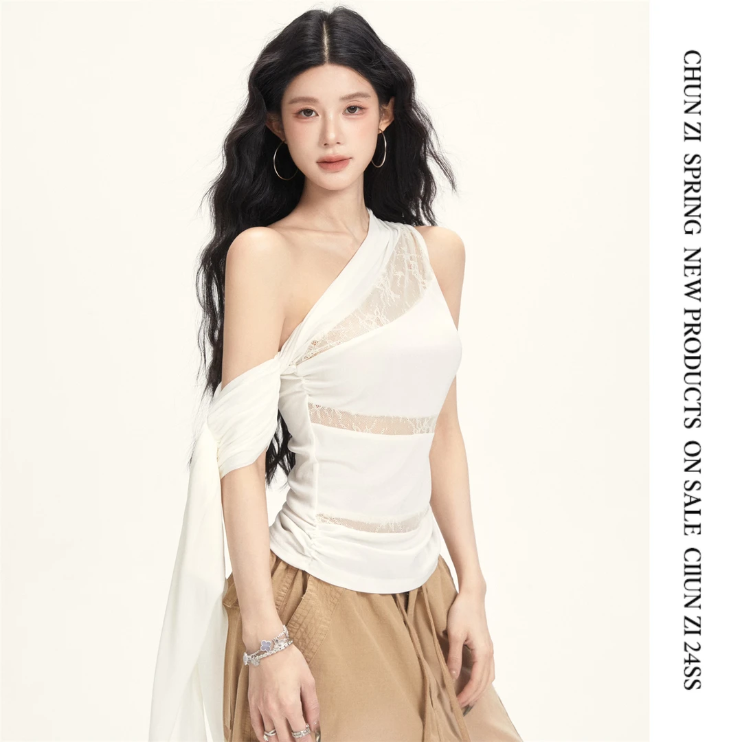【CHUN ZI】春夏新款 气质拼接蕾丝斜肩飘带上衣