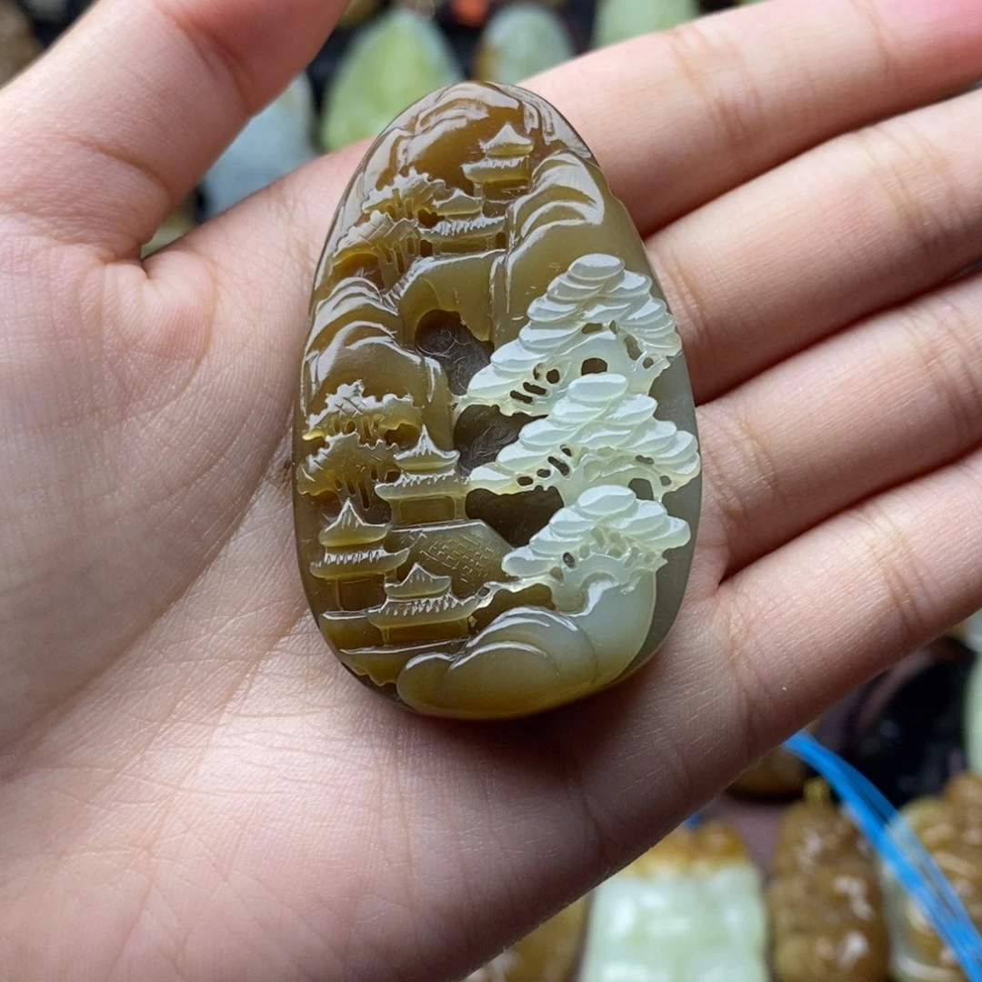 项链未镶嵌和田玉（糖玉）
