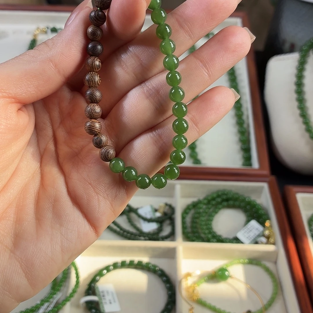 和田玉（碧玉）未镶嵌颈饰卡6