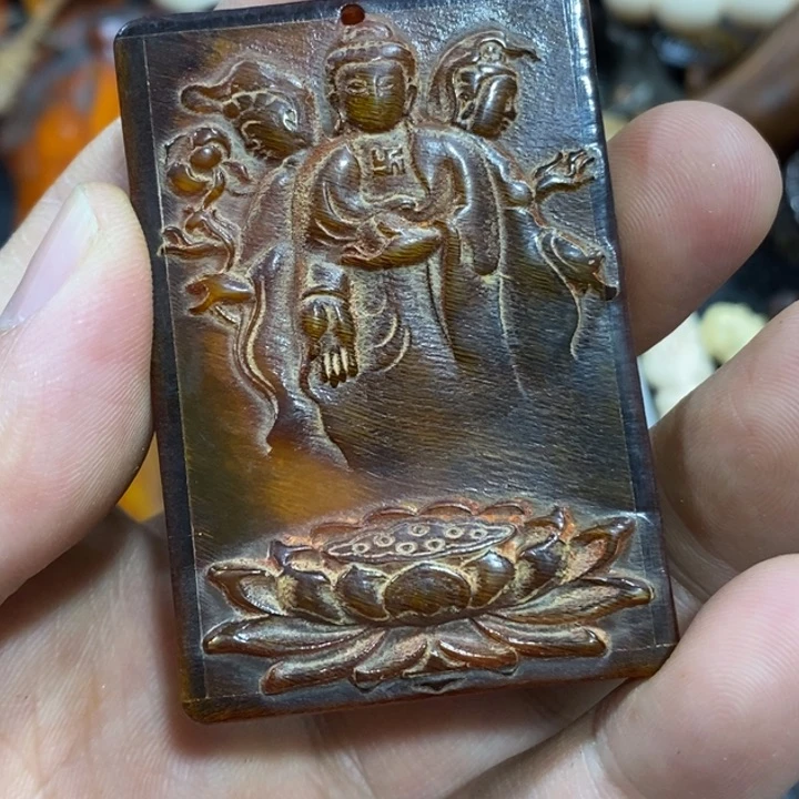 滴血莲花菩提吊坠