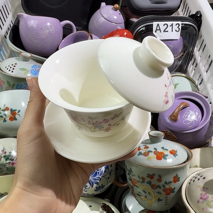 羊脂玉紫藤悬停盖碗