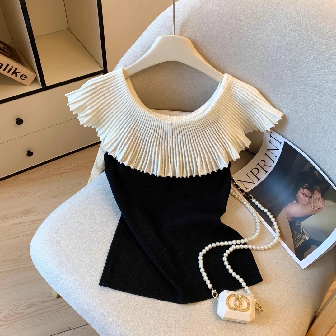 法式高级感撞色荷叶边一字肩针织衫女夏季洋气纯欲修身显瘦上衣潮