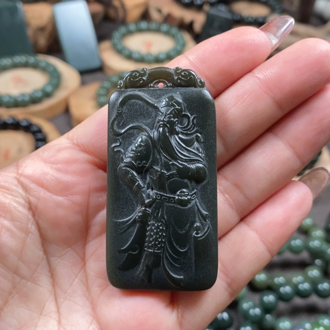 和田玉（青玉）颈饰未镶嵌