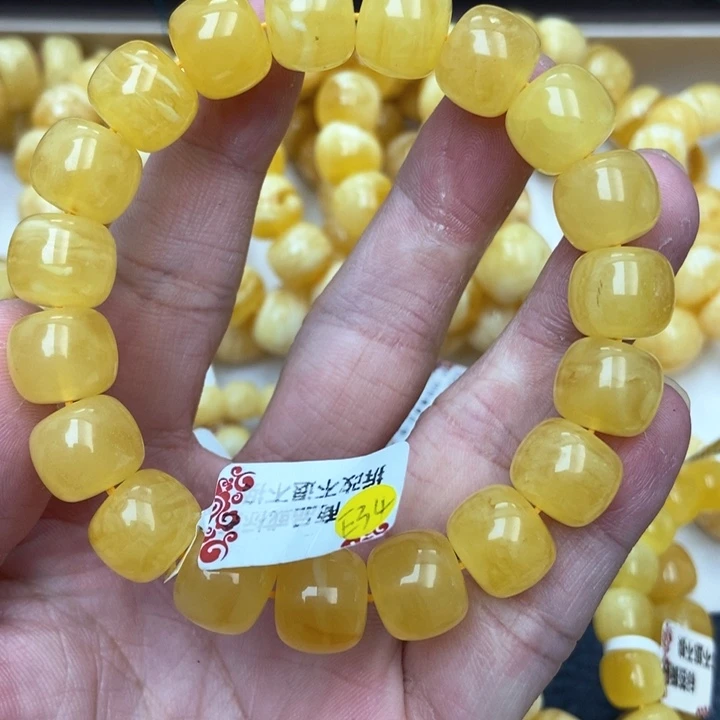 琥珀未镶嵌珠宝奇石19