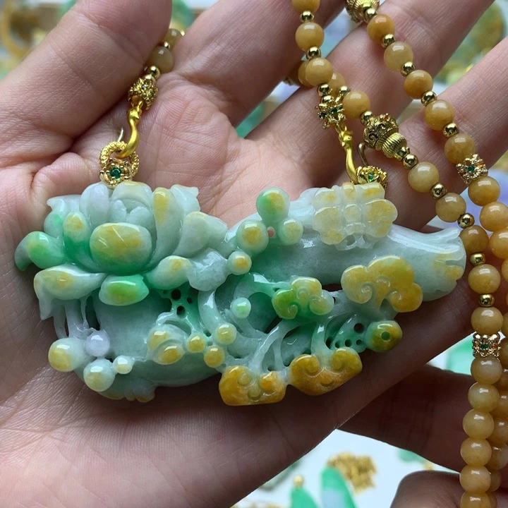 颈饰未镶嵌翡翠翡翠