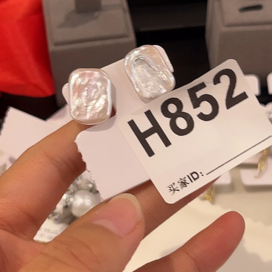 合金淡水珍珠耳饰