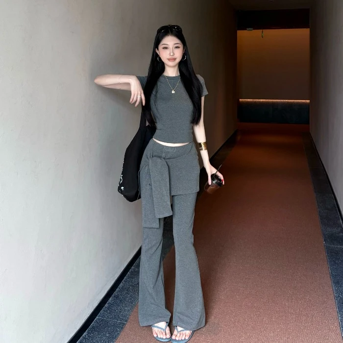 复古灰色短袖正肩T恤女夏季巨显身材套装绑带微喇叭休闲裤两件套