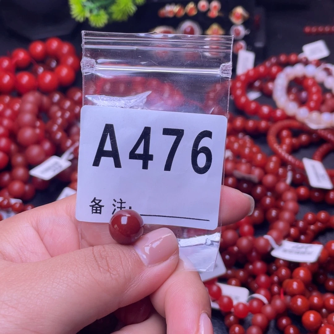 佛***莲手串未镶嵌南红玛瑙