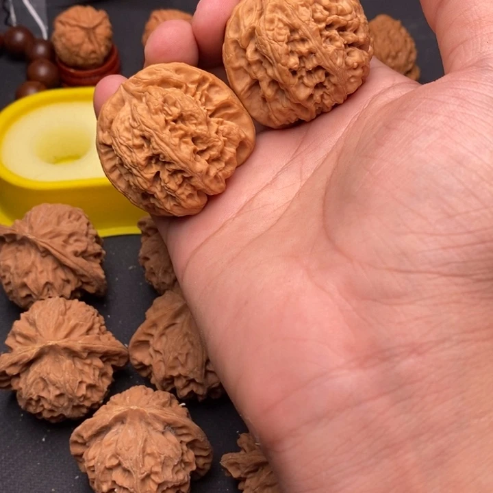 吊坠文玩核桃大粗筋