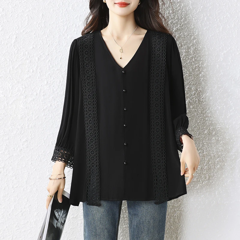 法式洋气时尚V领蕾丝雪纺衬衫早秋新款黑色衬衣轻奢气质别致上衣
