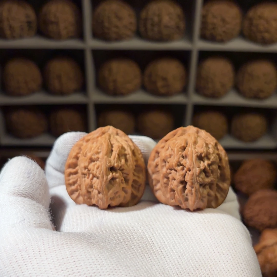 把件文玩核桃39尺全品三角白002