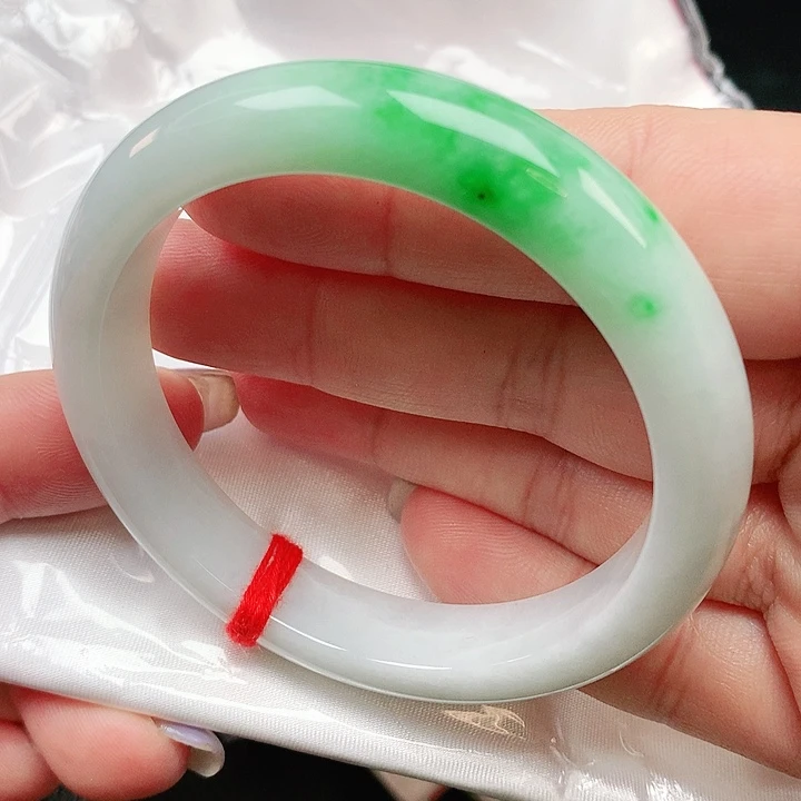 翡翠手镯未镶嵌正圈2491