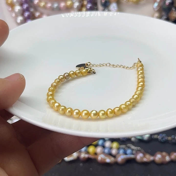 颈饰淡水珍珠未镶嵌