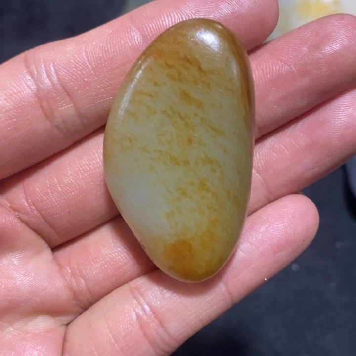 未镶嵌和田玉（糖玉）挂件16