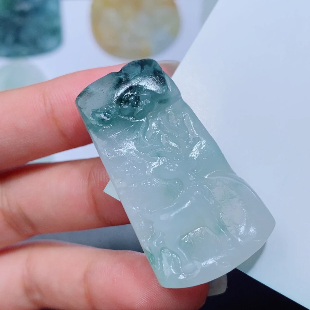 定制翡翠翡翠吊坠未镶嵌