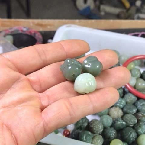 手链未镶嵌和田玉（糖玉）W***凯