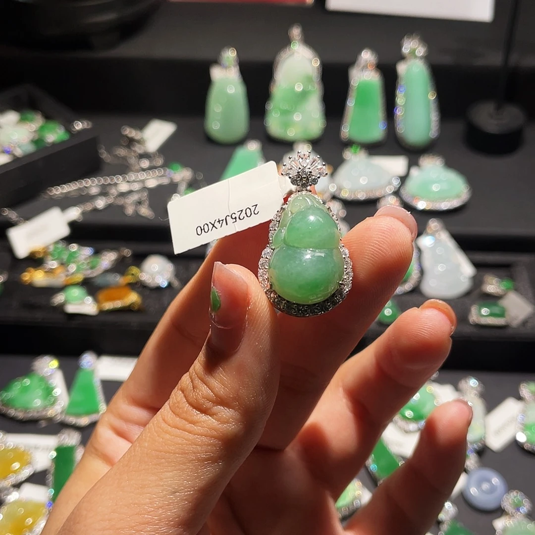 翡翠银S925镶嵌颈饰