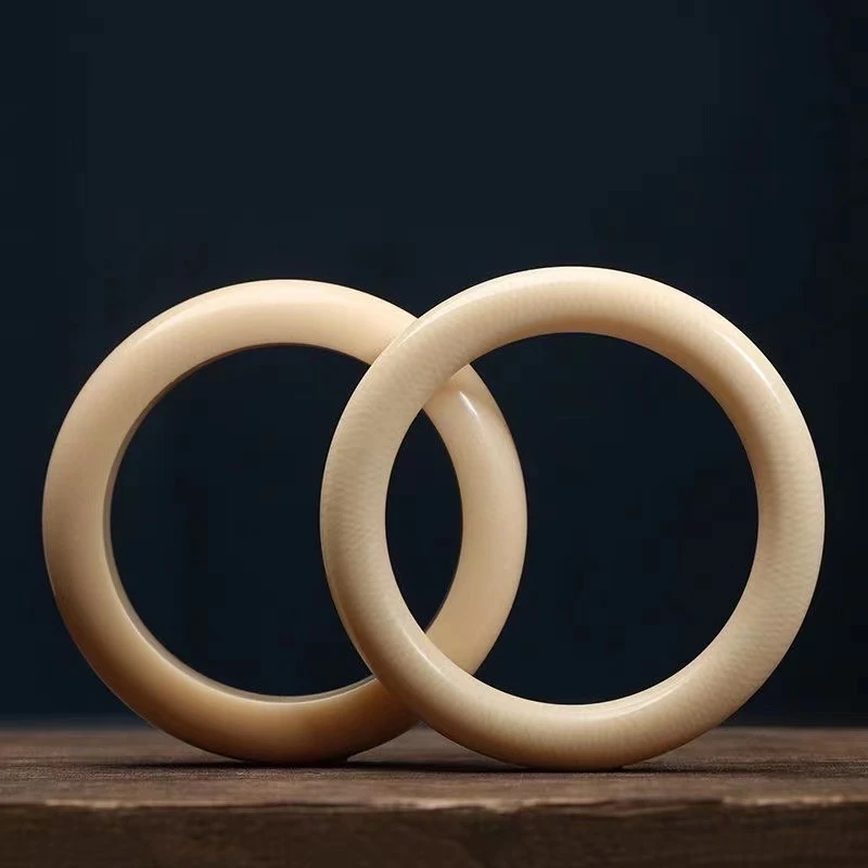 猛犸牙5A冰料圆条贵妃手镯全品无暇毕业款 直播间专拍改价链接