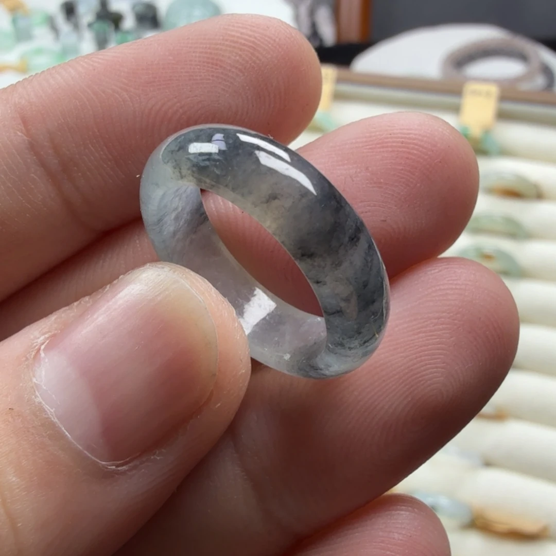 翡翠未镶嵌戒指冰乌鸡15码