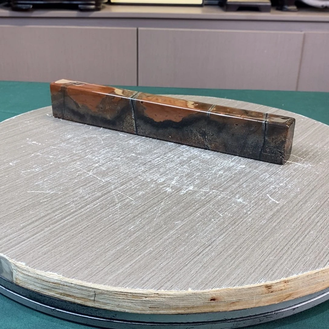 红***西石材广西国画石草花石